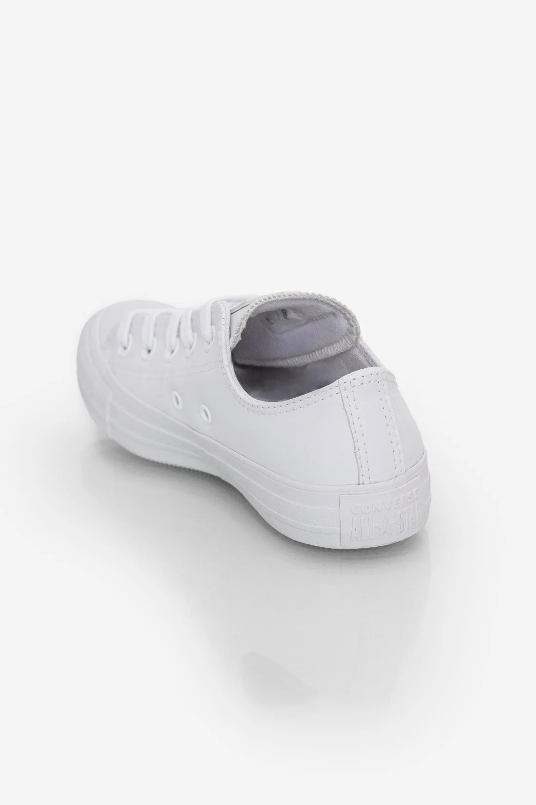 Converse tipo cuero all star